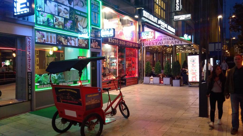 Cuki Apartment 布达佩斯 外观 照片